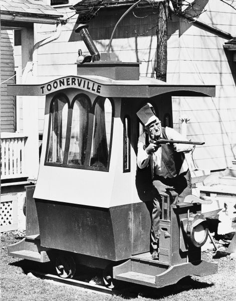 1974 - Toonerville Trolley